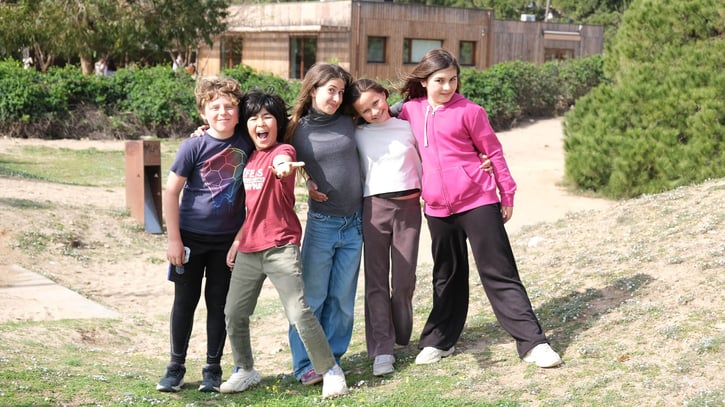 pioneers-outside-eco-hub